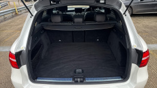 Mercedes-Benz GLC 250 4Matic AMG Line Premium Plus 5dr 9G-Tronic Petrol Estate